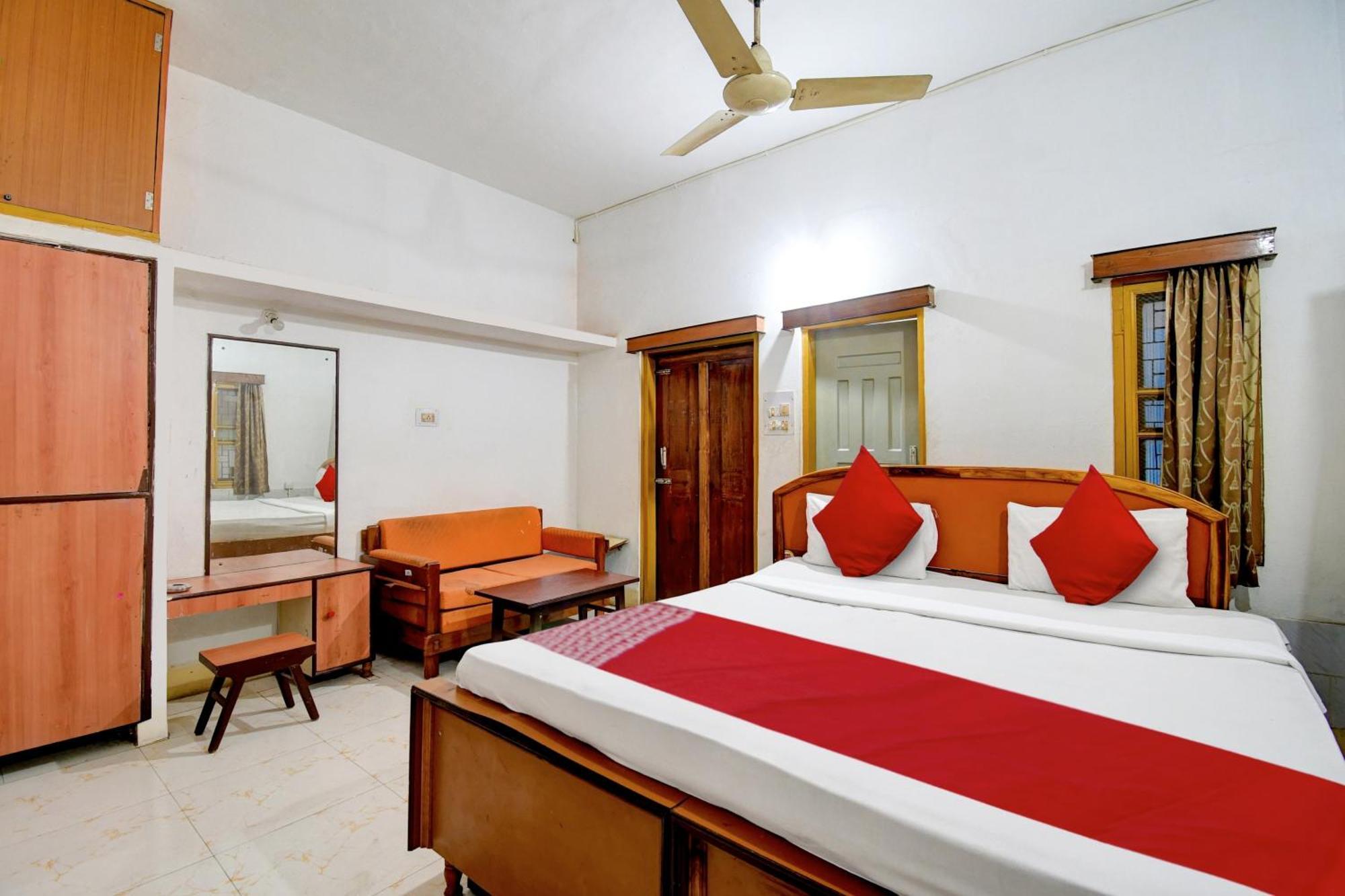 Hotel O Upasana Bhubaneswar Buitenkant foto